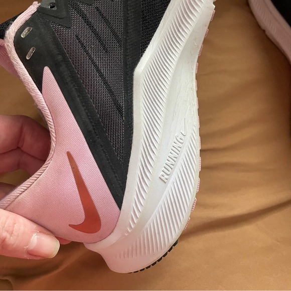 Nike Quest Running Workout Sneakers NEEDS Laces Sz 9 - Picture 6 of 8